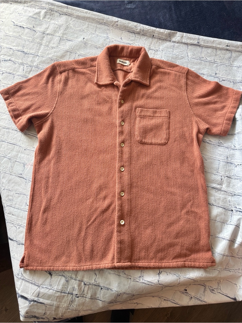 Taylor Stitch Short-Sleeve Button Down in Terracotta | EUC | Organic Cotton 44